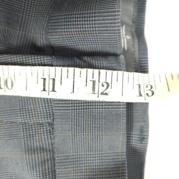 NWT Dockers Mens 38x30 Gray Classic Fit Flat Front No Iron Chino Khaki Pants - Picture 7 of 8